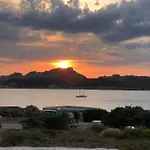 Accogliente Con Vista Mare