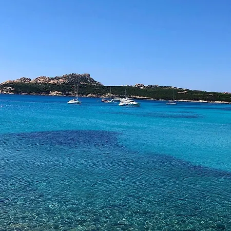A Un Passo Dal Mare -trilocale Baia Con Vista Mare * Buoncammino