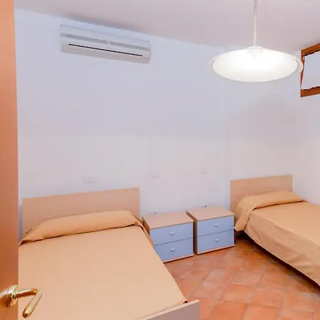 A Un Passo Dal Mare -trilocale Baia Con Vista Mare *