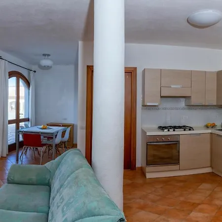 A Un Passo Dal Mare -trilocale Baia Con Vista Mare * Buoncammino